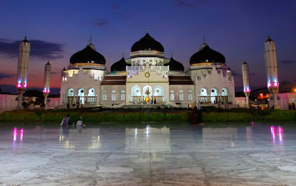 Keajaiban dan Sejarah Masjid Baiturrahman: Mengungkap Kisah Penuh Inspirasi