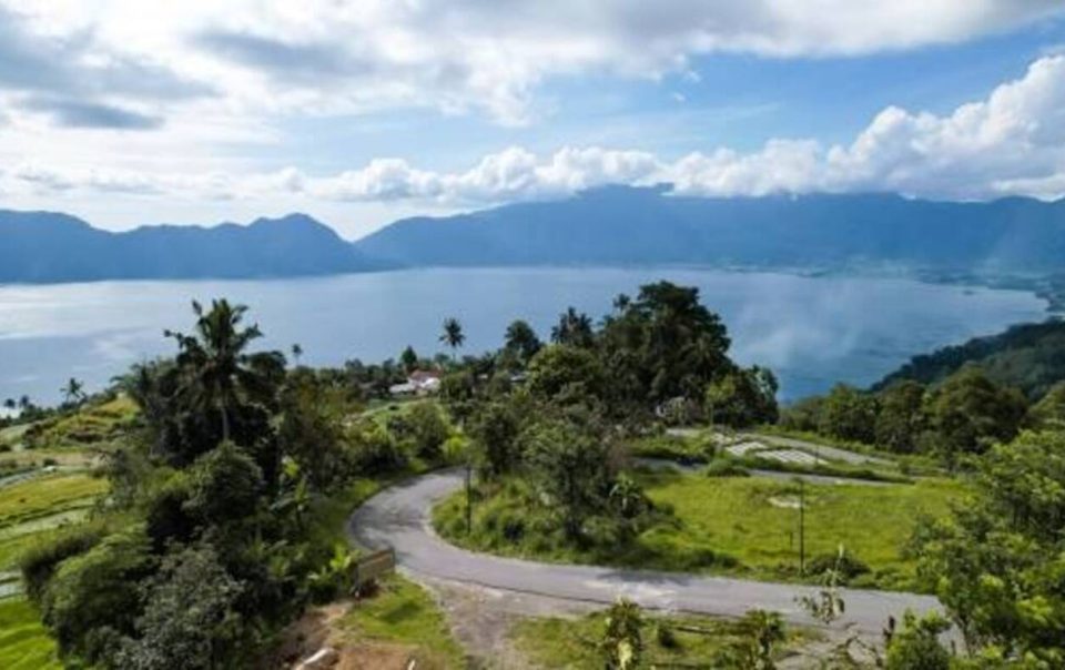 Sejarah Danau Maninjau: Mengungkap Kekayaan Budaya di Tengah Agam