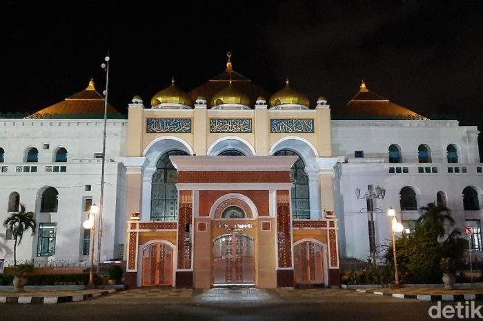 Wisata Religi di Palembang: Dari Masjid Agung Sultan Mahmud hingga Klenteng Dewi Kwan Im