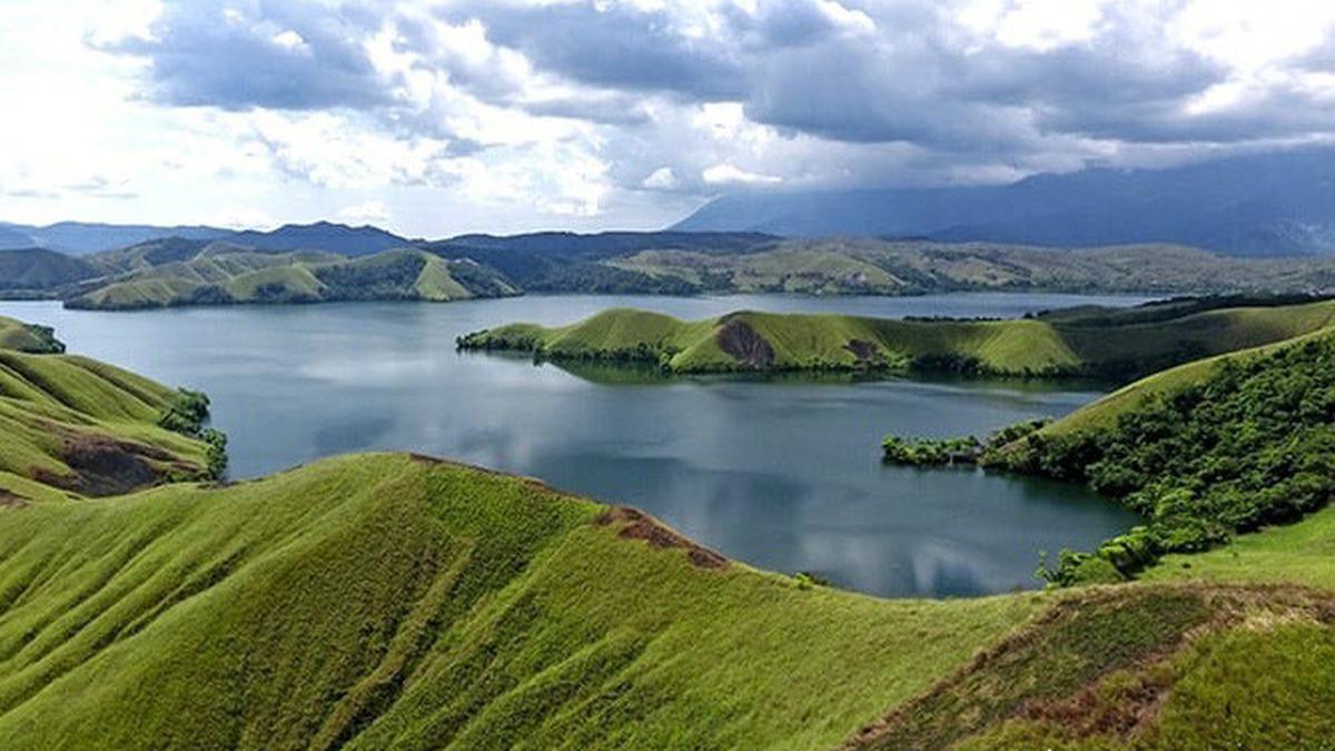 Waena, Gerbang Menuju Eksplorasi Papua: Dari Keindahan Danau Sentani Hingga Kuliner Autentik