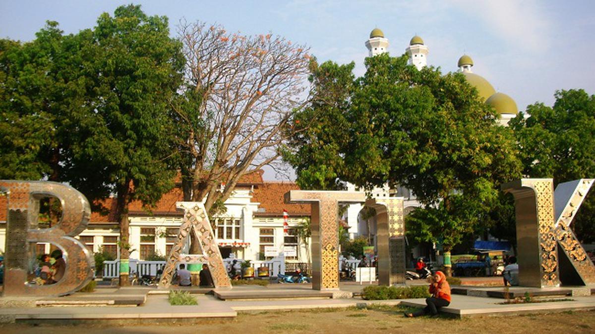 Pekalongan Kota Batik: Tradisi yang Hidup di Era Digital
