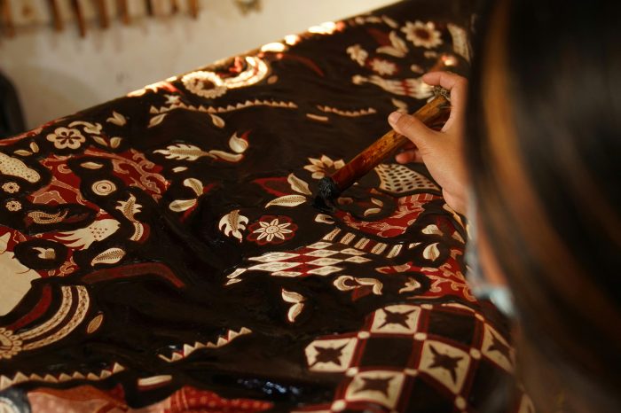 Transformasi Batik Pekalongan di Era Digital: Warisan Budaya yang Berinovasi
