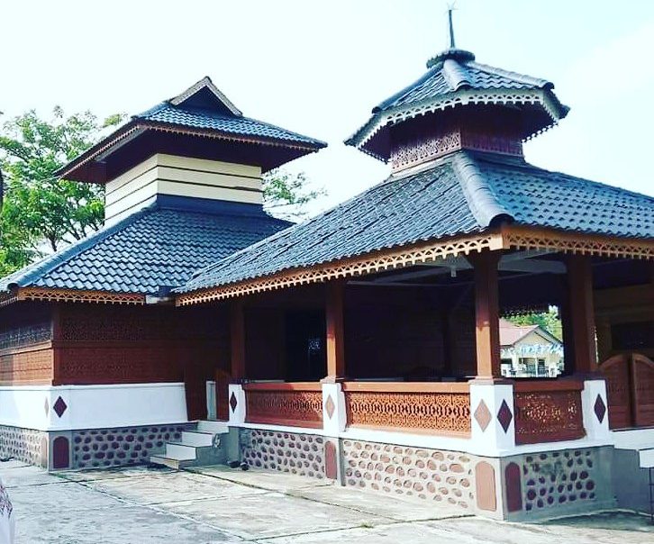 Wisata Religi di Aceh: Menyusuri Masjid-Masjid Bersejarah yang Penuh Makna