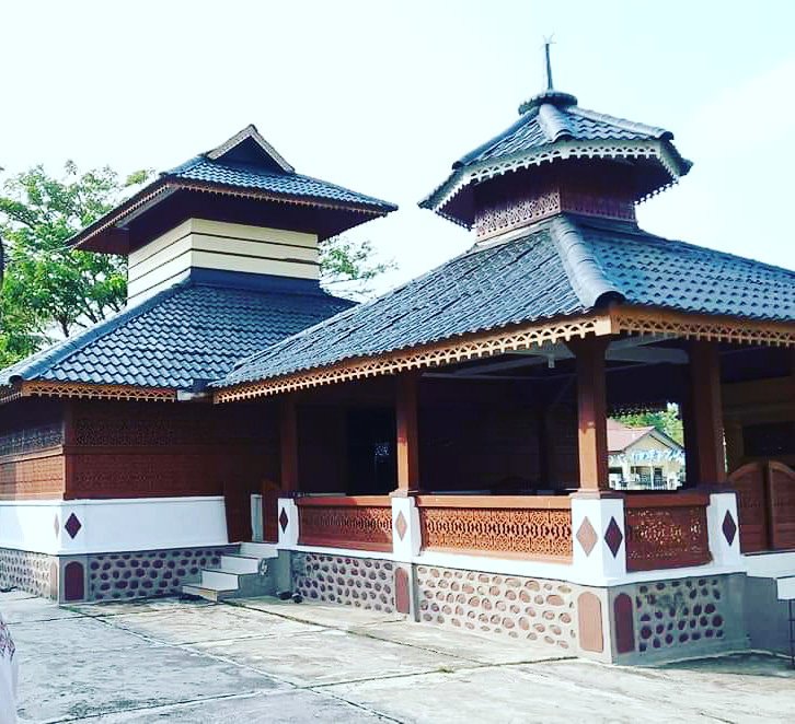 Wisata Religi di Aceh: Menyusuri Masjid-Masjid Bersejarah yang Penuh Makna