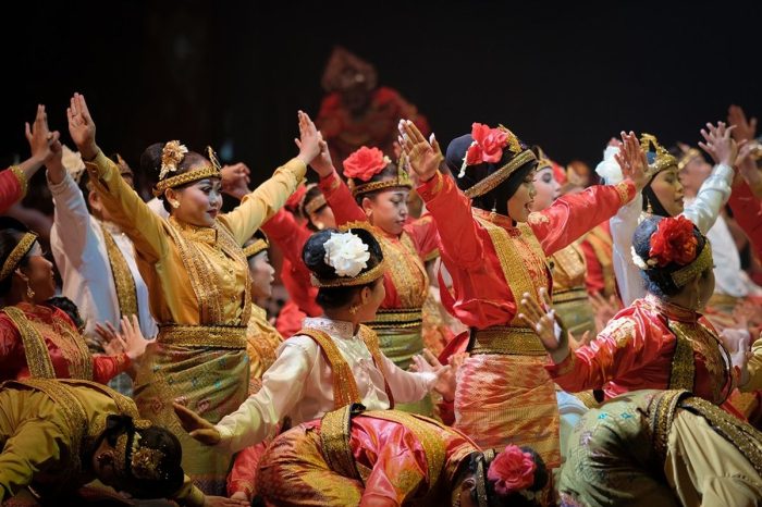 Mengenal Warisan Budaya Aceh Lewat Musik dan Tari Tradisional