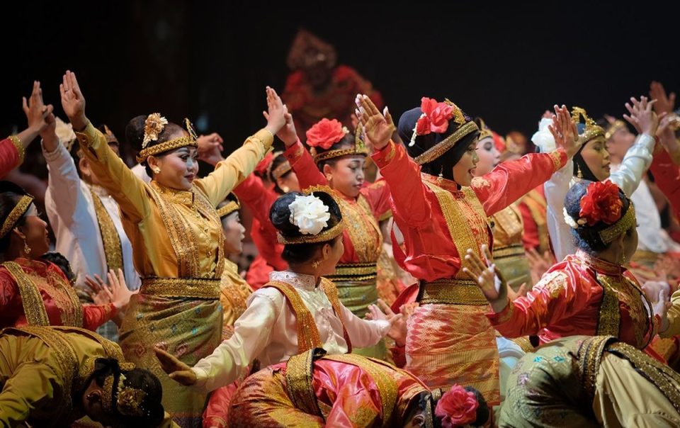 Mengenal Warisan Budaya Aceh Lewat Musik dan Tari Tradisional