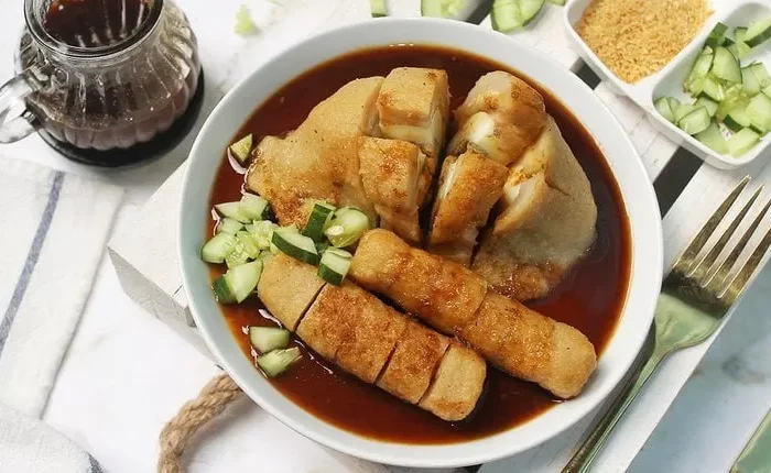 🍽️ Digitalisasi Kuliner: Bagaimana UMKM Pempek Palembang Menyentuh Pasar Nasional