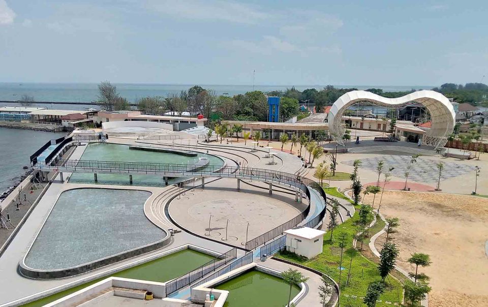 Wisata Keluarga di Pekalongan: Serunya Belajar Batik dan Menikmati Pesona Pantai Utara Jawa