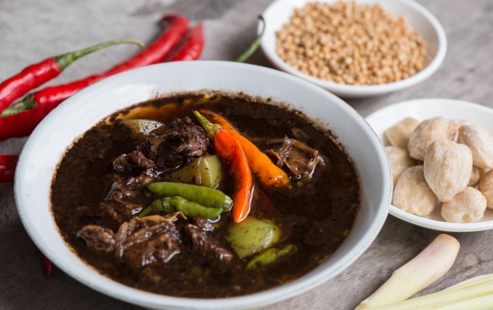 Kuliner Khas Pekalongan yang Jarang Dibahas: Dari Megono hingga Garang Asem