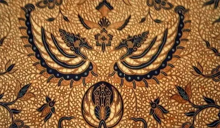 Batik Bukan Cuma Kain: Pekalongan dan Cerita di Balik Motifnya