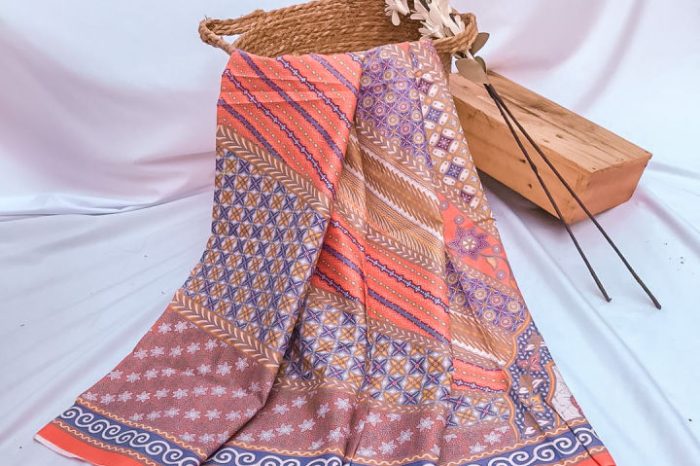 Batik Pesisir Pekalongan: Kenapa Warnanya Lebih Berani Dibanding Batik Lain?