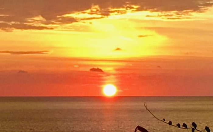 Tempat Berburu Sunset Terbaik di Aceh yang Wajib Masuk Itinerary