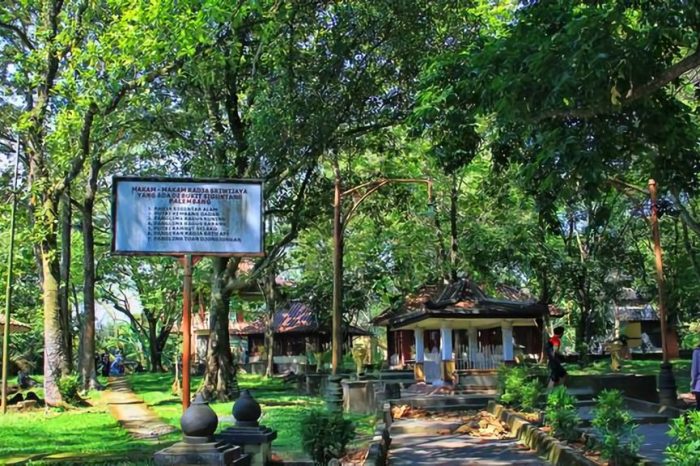 Palembang Selain Pempek: 10 Destinasi Menakjubkan untuk Wisata